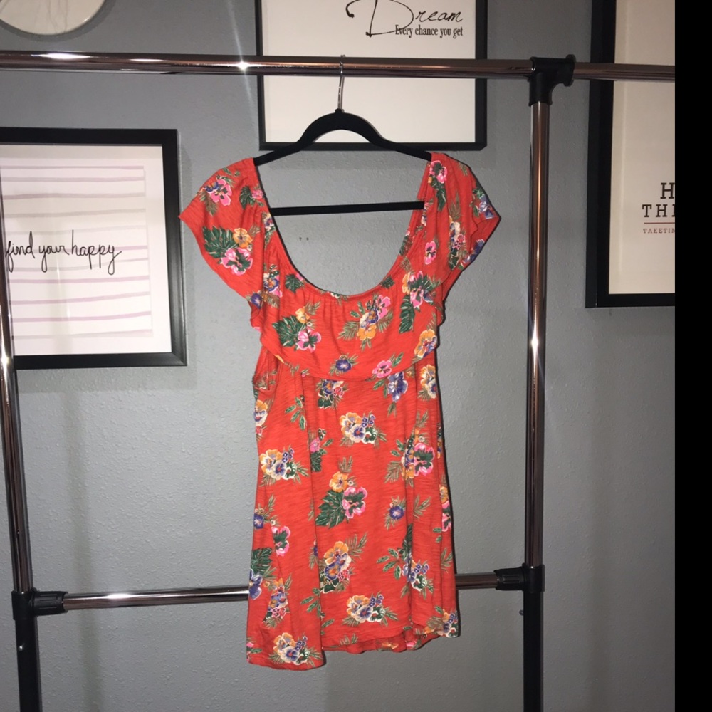 Tropical off the shoulder top!